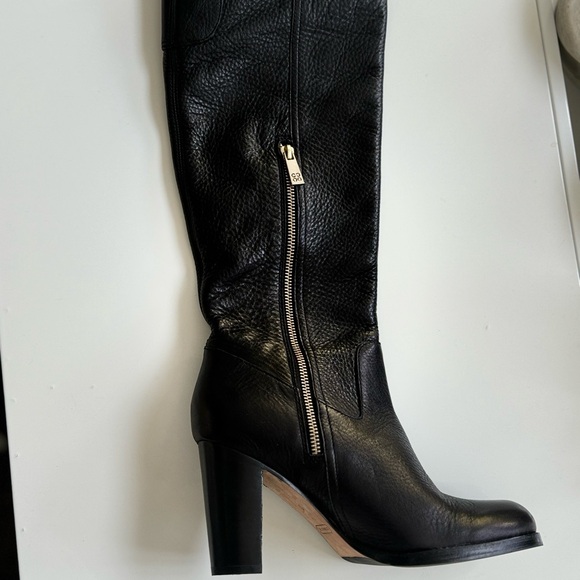 Coach Kaylie Pebble Grain black leather boots - Picture 11 of 12